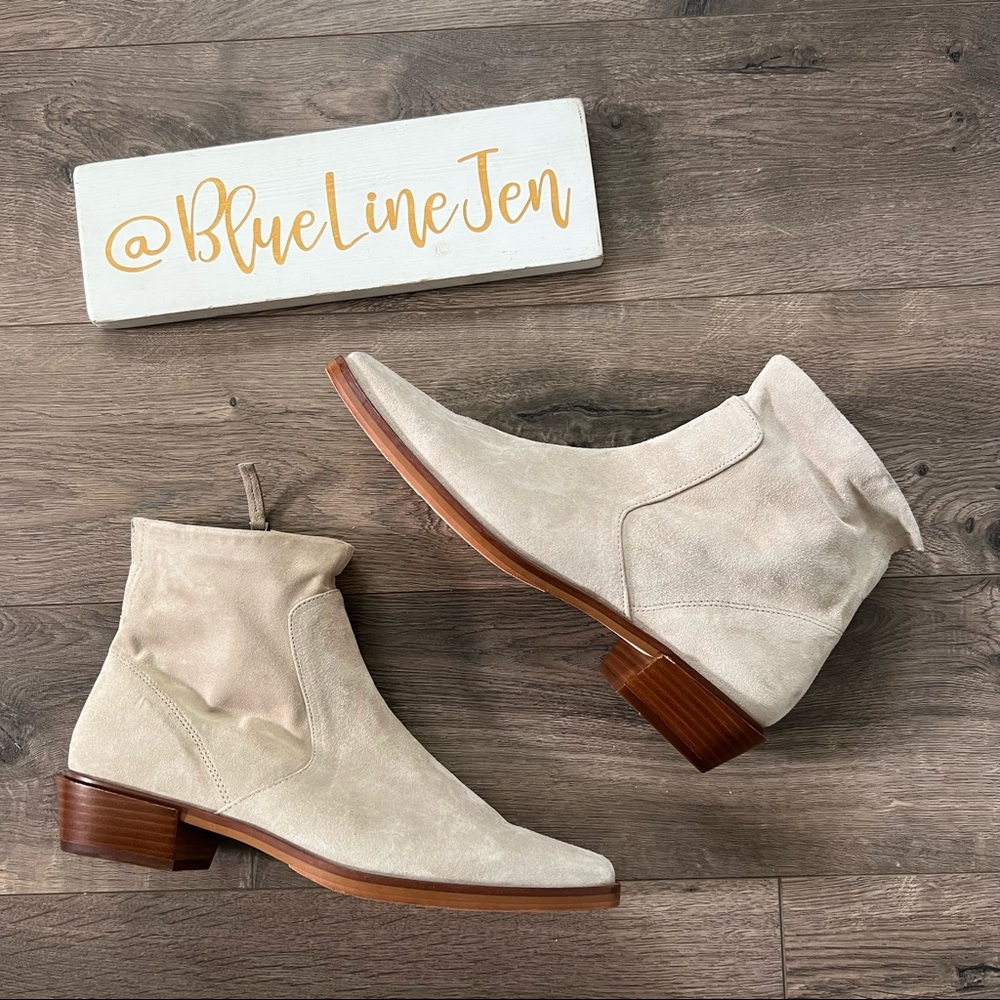 Sarto Yeni Suede Booties NWOT